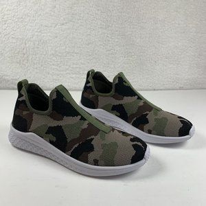 Urban Sport by J/Slides Dalila Slip-on Sneaker Shoes Womens 6.5M Camo/White 7906